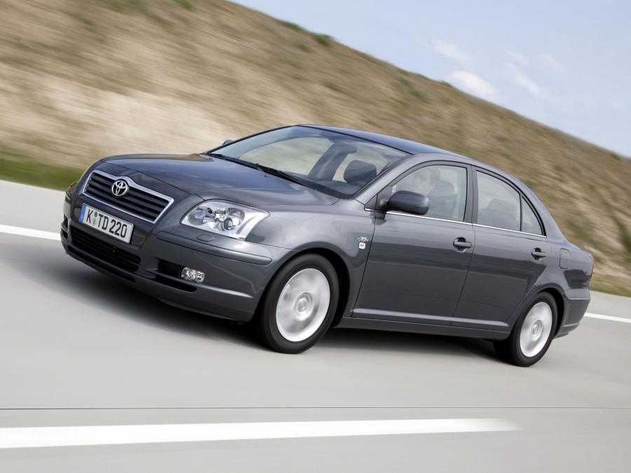  Toyota Avensis Sedan 2003 года  (фото 4 из 30)